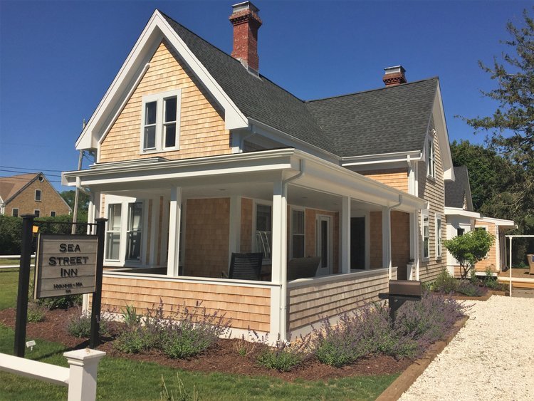 Sea Street Inn